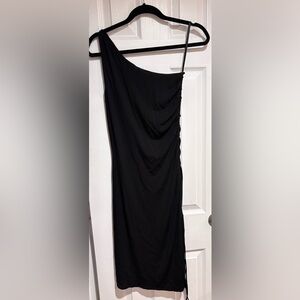 Vintage Laundry by Shelli Segal cinched black one shoulder size 8